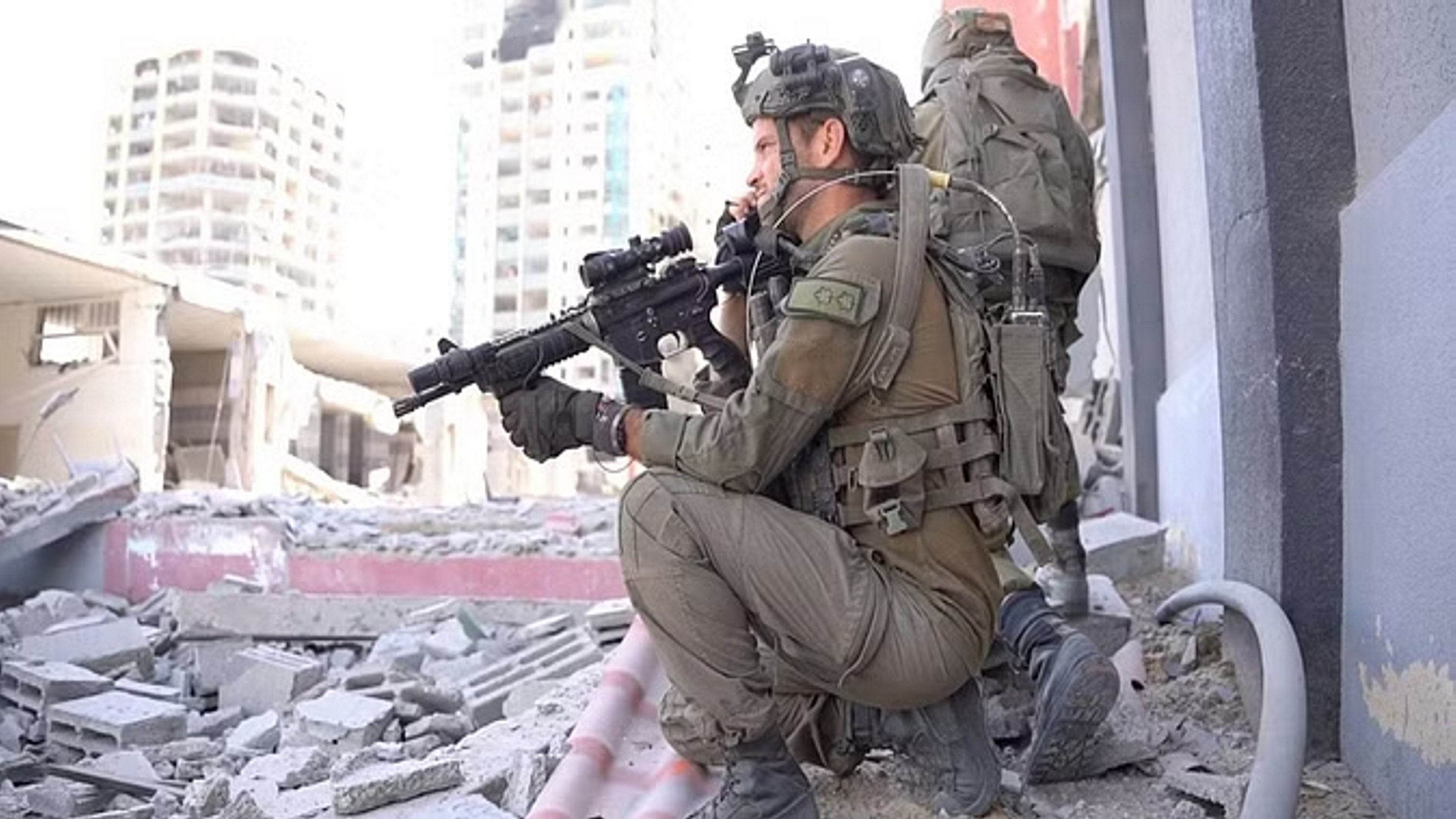 गाजा से हजारों सैनिकों को वापस बुलाएगी इस्राइली सेना