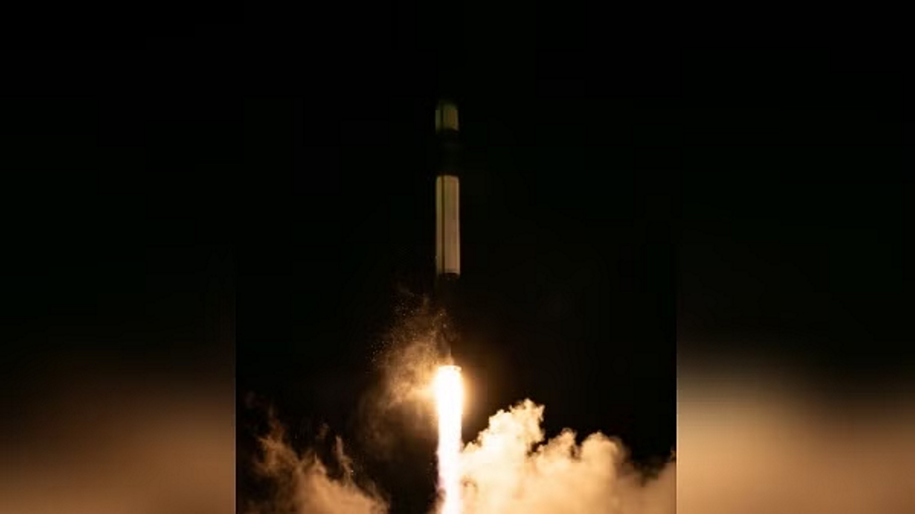 नासा ने लॉन्च किया पहला छोटा जलवायु उपग्रह
