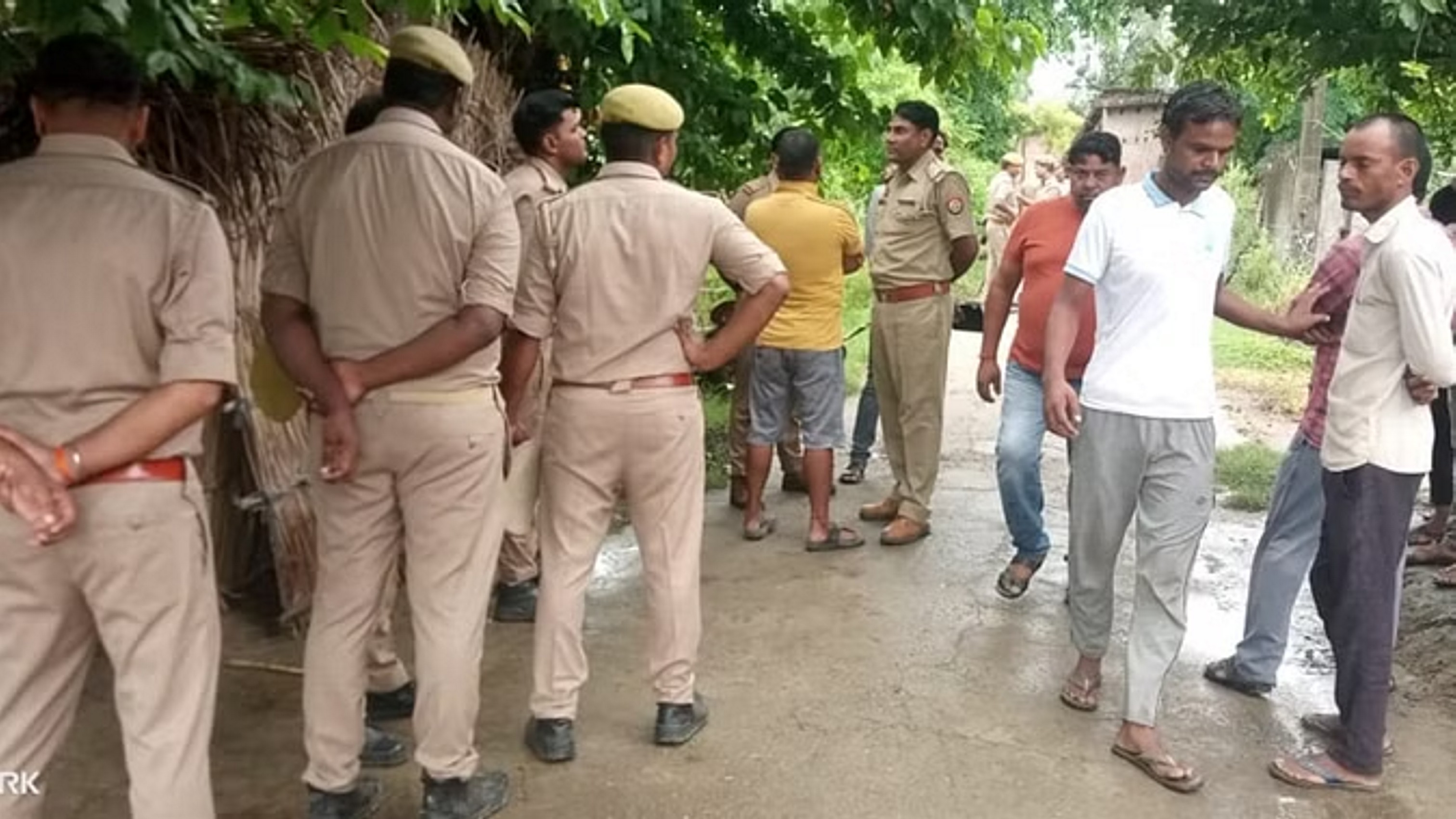 लखीमपुर खीरी में दो ग्रामीणों की पीट-पीटकर हत्या, छह लोग घायल