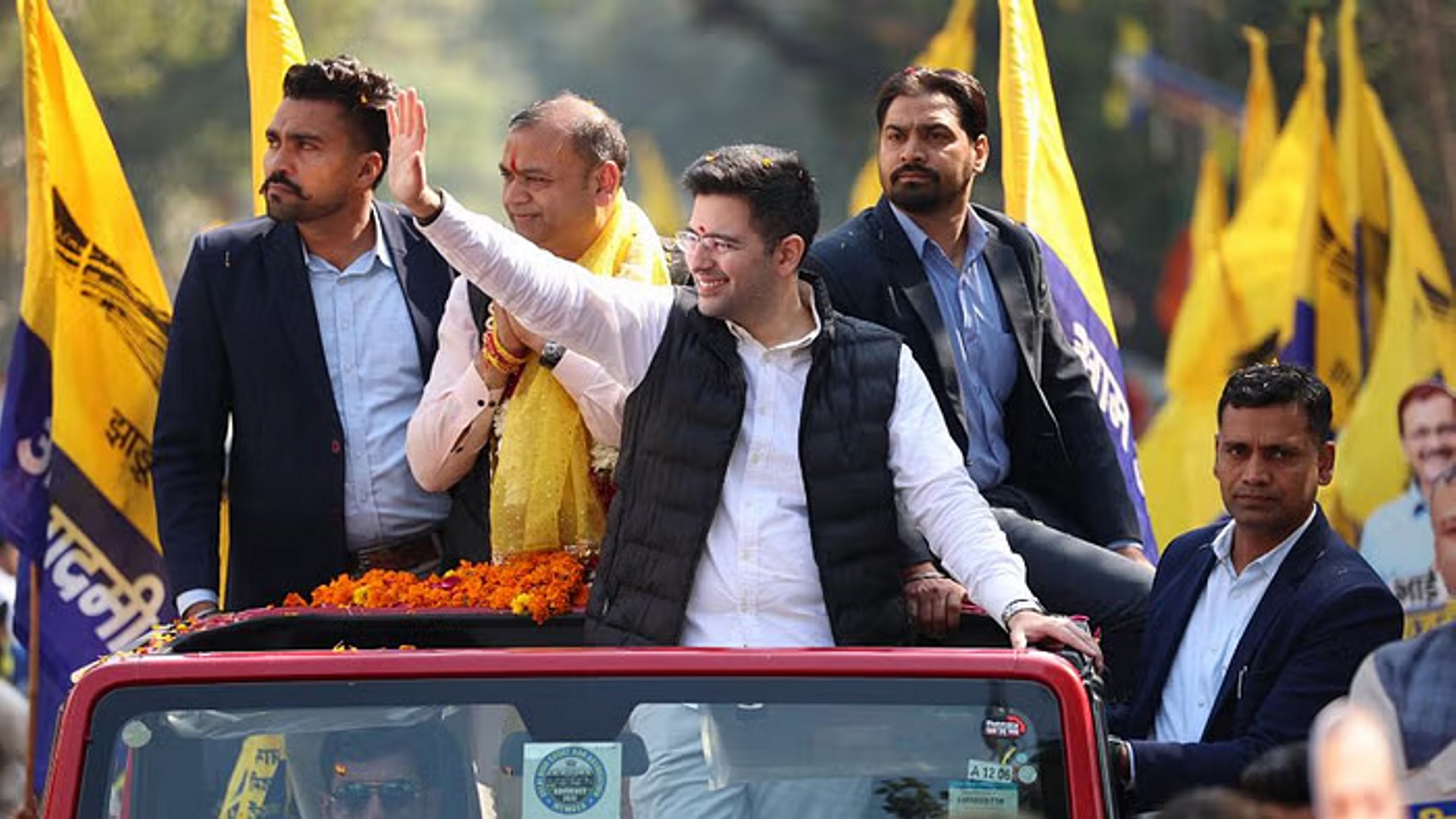 फिर लाएंगे केजरीवाल..', राज्यसभा सांसद राघव चड्ढा ने किया रोड शो