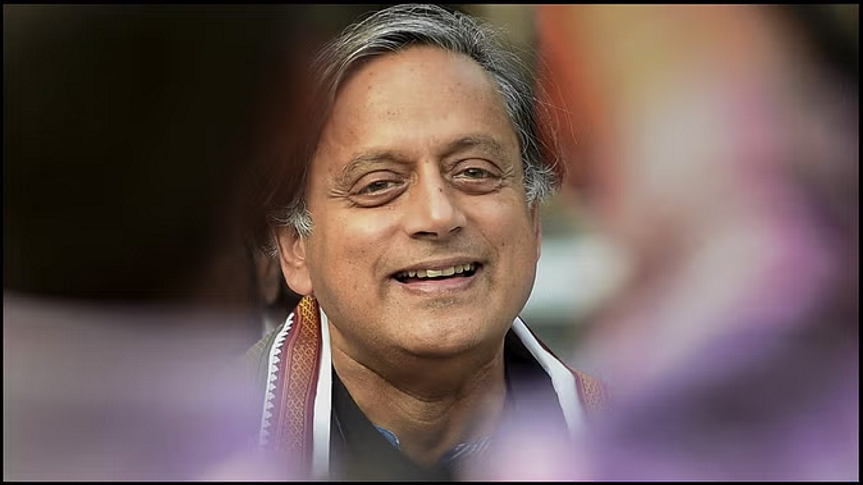 थरूर ने मुंबई और पठानकोट हमलों को बताया विश्वासघात