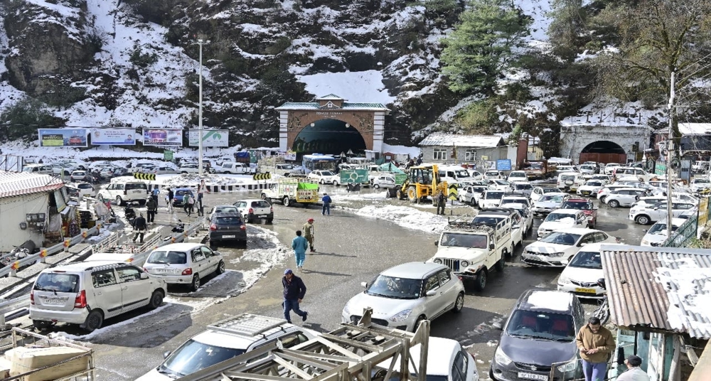 मैदानी क्षेत्रों में लू का खतरा; पहाड़ों पर बारिश व बर्फबारी का अलर्ट