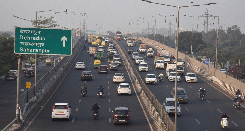 दिल्ली-देहरादून एक्सप्रेसवे से नहीं गुजर सकेंगे कांवड़िए और उनके वाहन