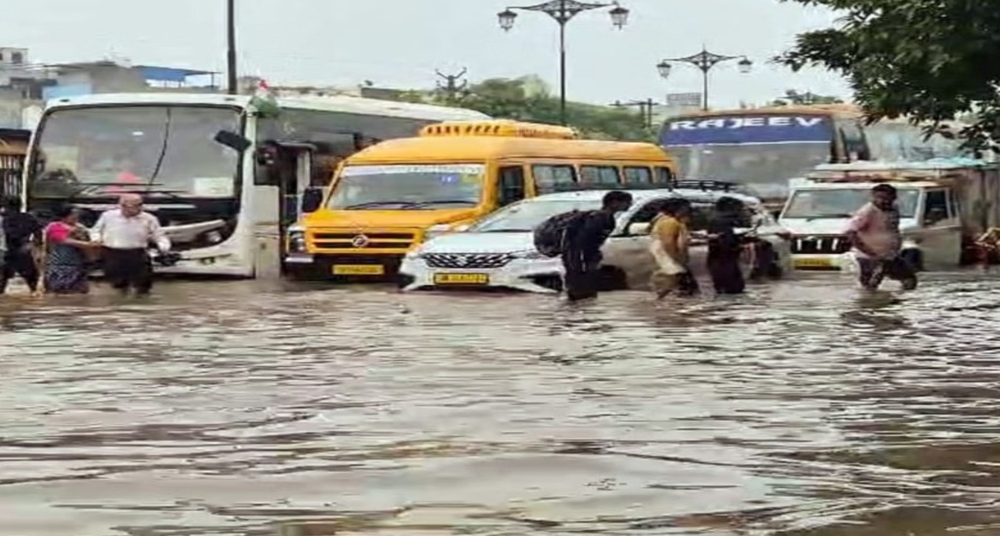 अगले 4 दिन और बारिश के आसार