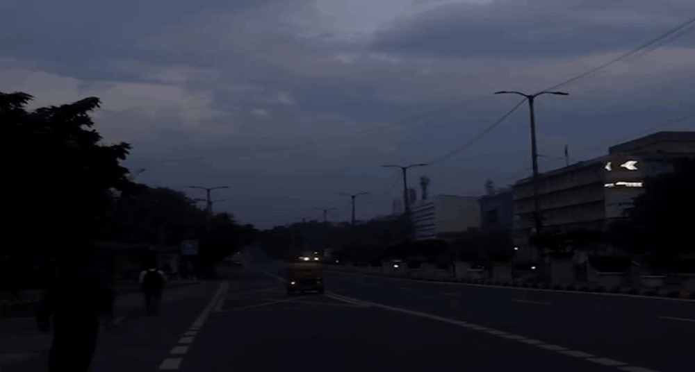 आसमान में छाए बादल, कई जगह बूंदाबांदी; मौसम विभाग ने दी चेतावनी